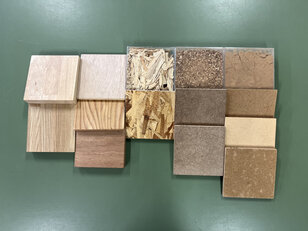 回覧した木質材料のサンプル